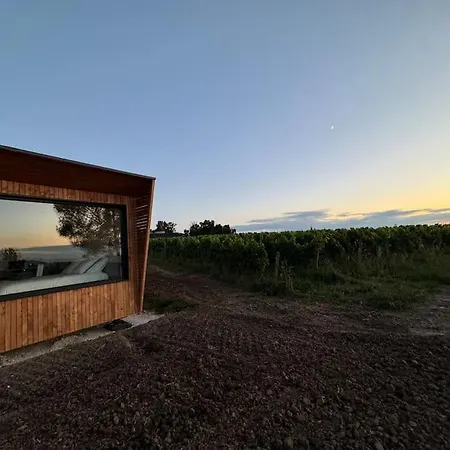 'sable' Vineyard Cabin At Chateau Puynard Berson
